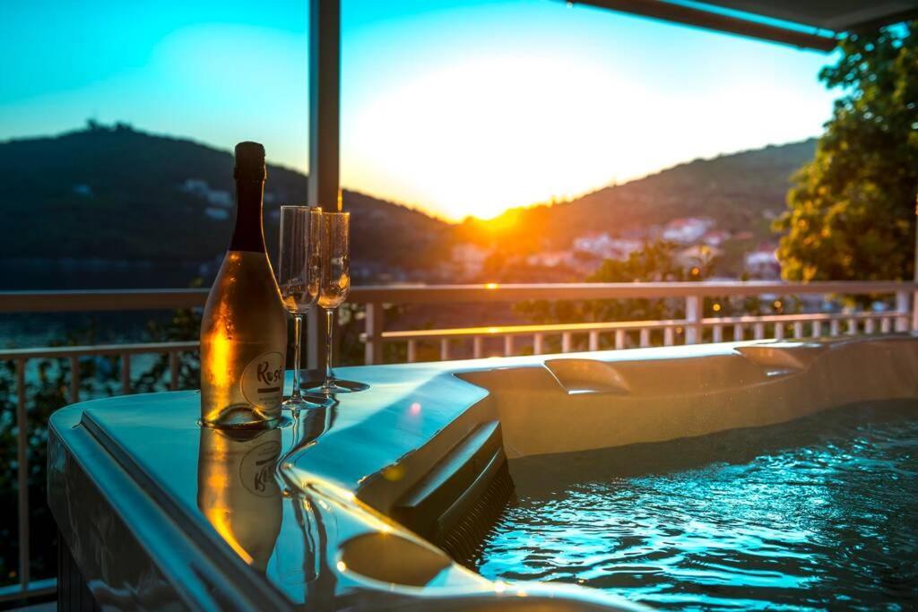 Villa Lora *